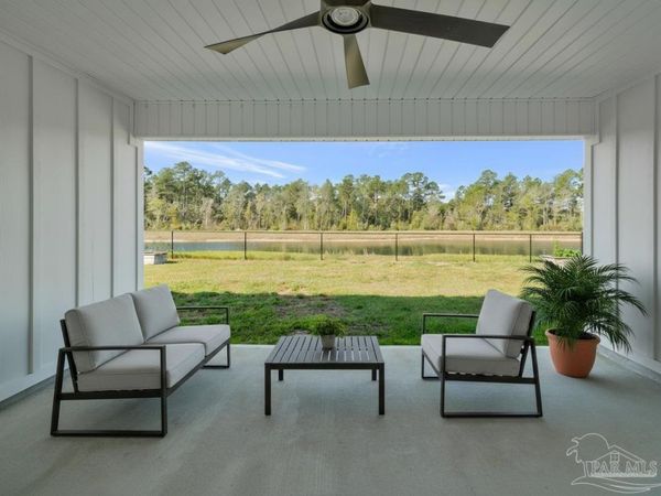 4010 Whitetail Ln, Pensacola, FL 32526