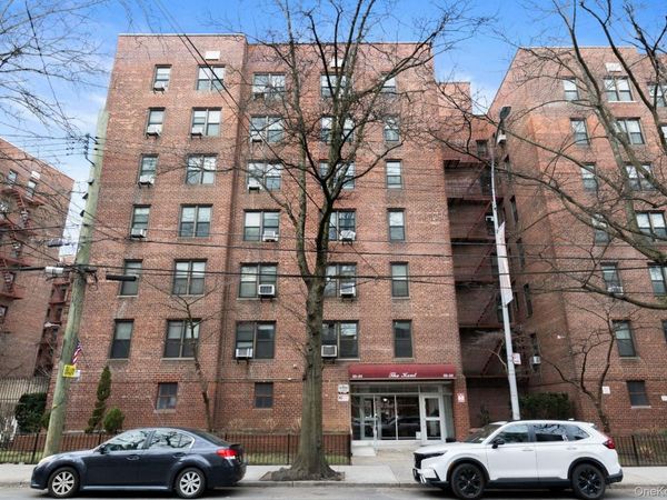 33-24 Junction Boulevard , Unit 1R, Jackson Heights, NY 11372