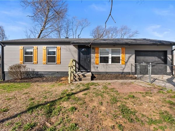 804 N 83rd Drive, Kansas City, KS 66112