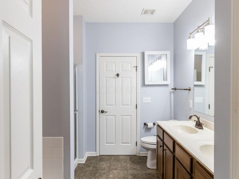 4985 Julia Ann Drive, Grove City, OH 43123 Photo 28