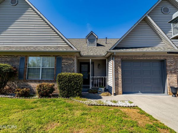 325 Pinewood Drive, Loudon, TN 37774