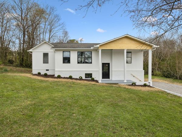 614 Shoemaker Street, Athens, TN 37303
