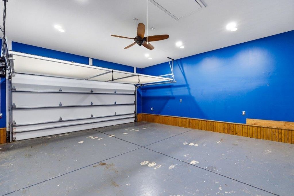 535 Trafalgar Ct. Photo 15