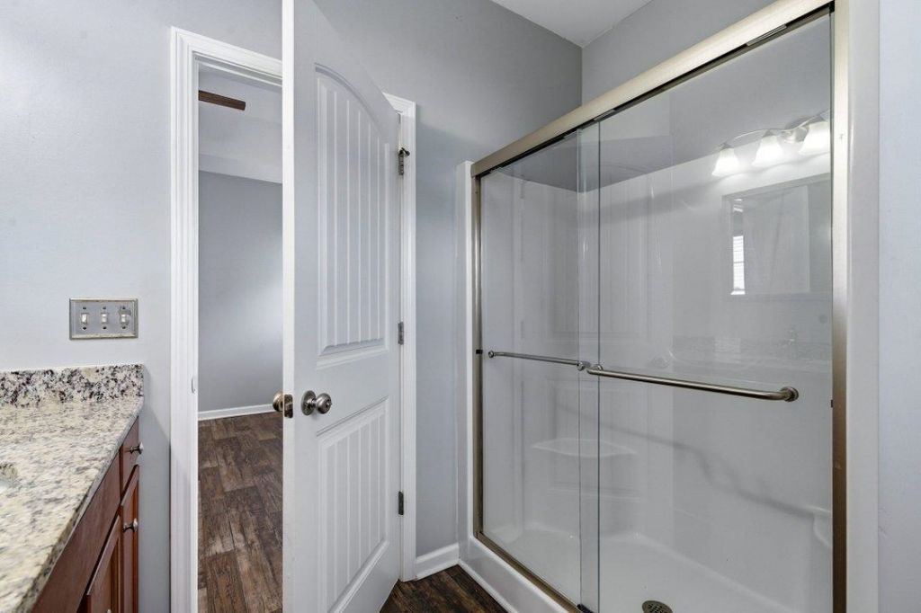 535 Trafalgar Ct. Photo 20