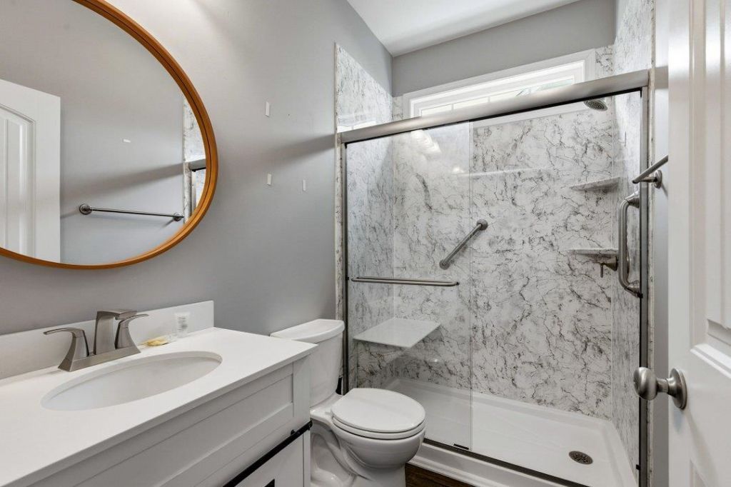 535 Trafalgar Ct. Photo 23