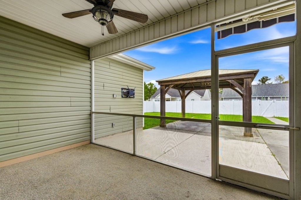 535 Trafalgar Ct. Photo 24