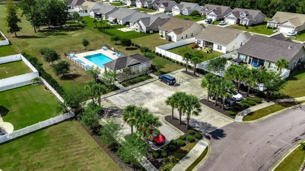 535 Trafalgar Ct. Photo 33