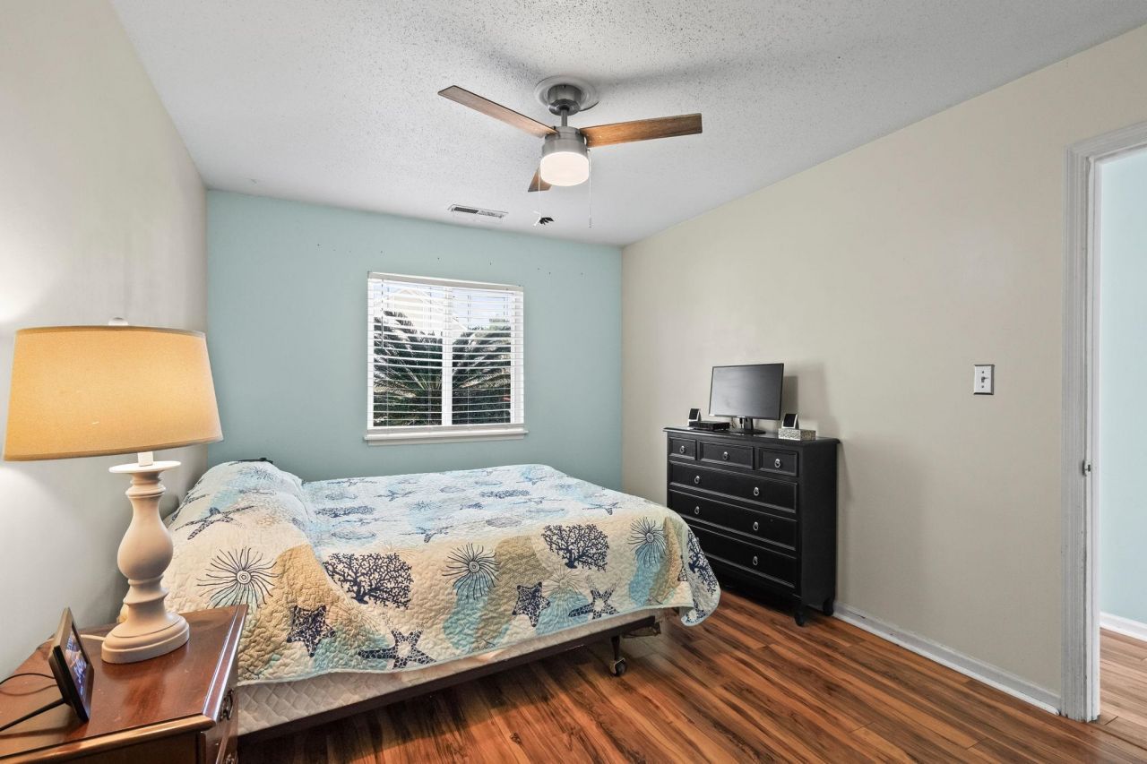 1851 Colony Dr. Photo 26