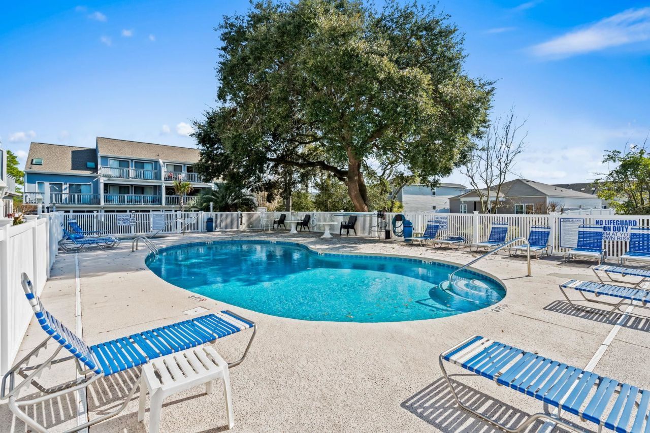 1851 Colony Dr. Photo 33