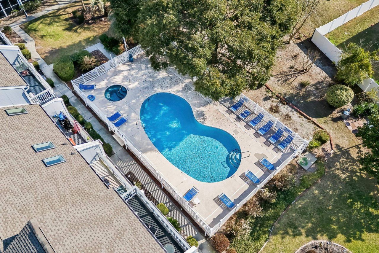 1851 Colony Dr. Photo 35