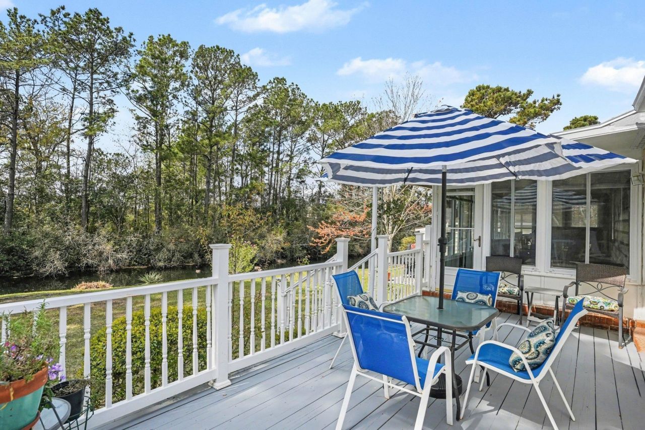 3175 Moon Shadow Ln. Photo 26