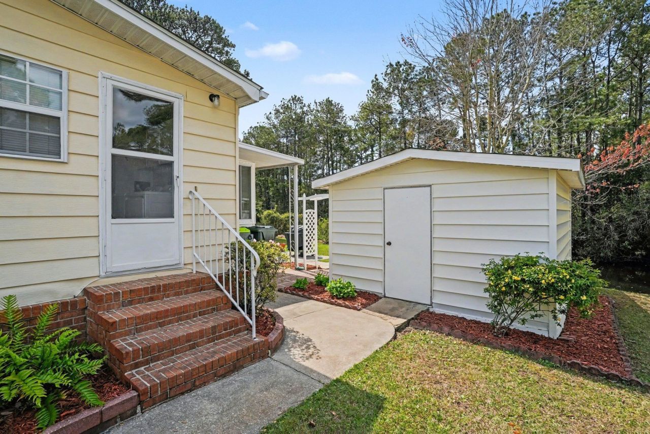 3175 Moon Shadow Ln. Photo 27