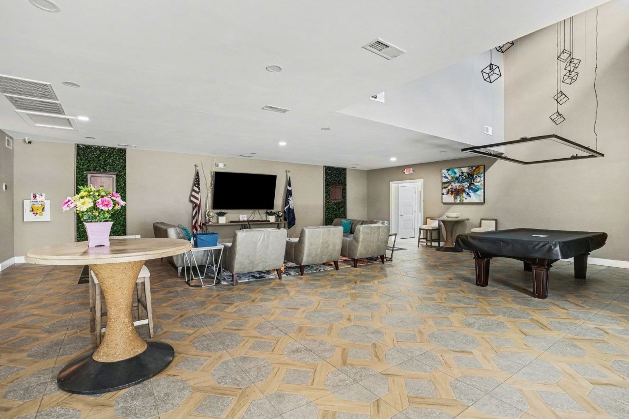 3175 Moon Shadow Ln. Photo 33