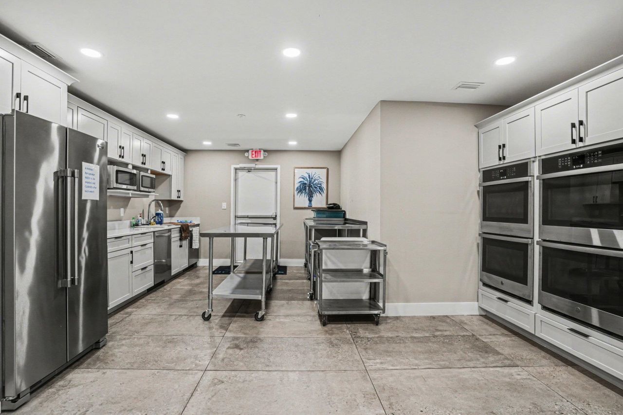 3175 Moon Shadow Ln. Photo 36