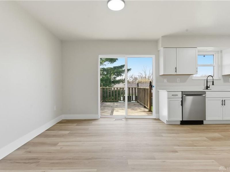 1105 Paget Drive, Miamisburg, OH 45342 Photo 6