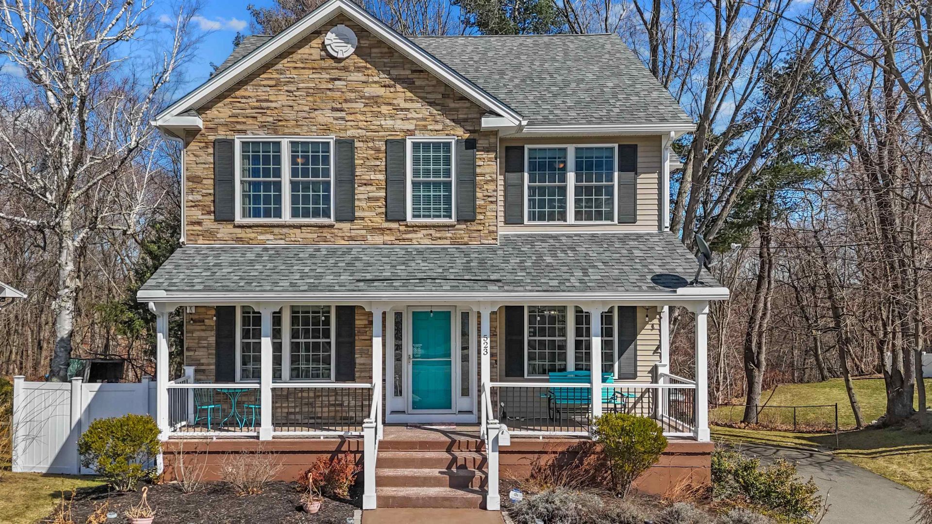 523 Coolidge Avenue, Manchester, NH 03102 Main Photo