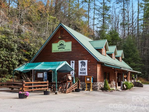 10932 Rosman Highway , Lake Toxaway, NC 28747