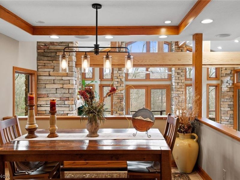 1105 Riverwoods Drive, Akron, OH 44313 Photo 14