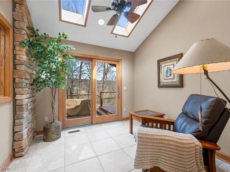 1105 Riverwoods Drive, Akron, OH 44313 Photo 19