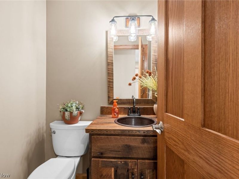 1105 Riverwoods Drive, Akron, OH 44313 Photo 25