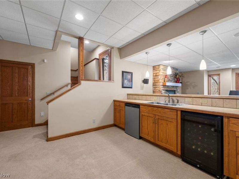 1105 Riverwoods Drive, Akron, OH 44313 Photo 32