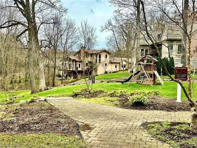 1105 Riverwoods Drive, Akron, OH 44313 Photo 45