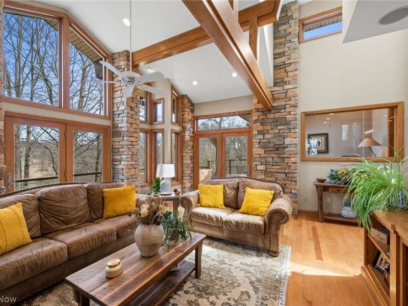 1105 Riverwoods Drive, Akron, OH 44313 Photo 6