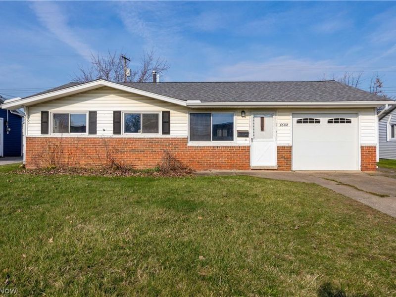 4608 Gary Avenue, Lorain, OH 44055 Photo 2