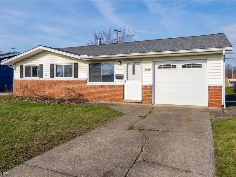 4608 Gary Avenue, Lorain, OH 44055 Photo 3