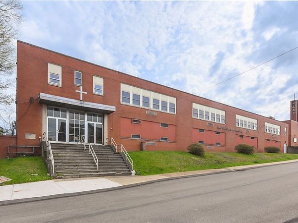 219 W Schwab Ave, Munhall, PA 15120