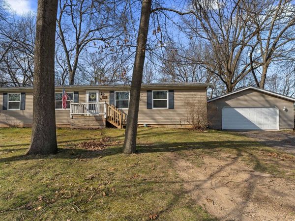 21864 Mccain Lane, Edwardsburg, MI 49112