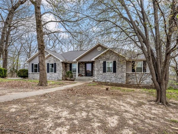 13638 Spring Road , Bentonville, AR 72712