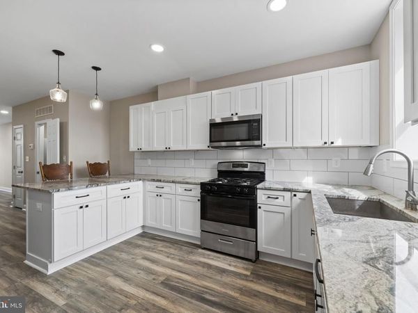 29 N CLINTON STREET, BALTIMORE, MD 21224