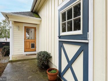 2211 - Apt #2 HATCHERS MILL ROAD , MARSHALL, VA 20115