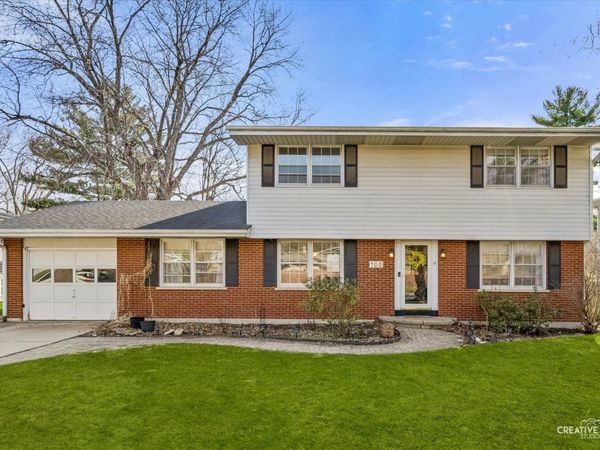 105 Wilson Place , Oswego, IL 60543