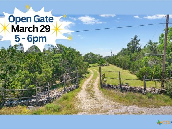 700 Oak Grove Road, San Marcos, TX 78666