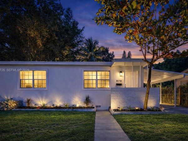 870 NE 144th St , North Miami, FL 33161