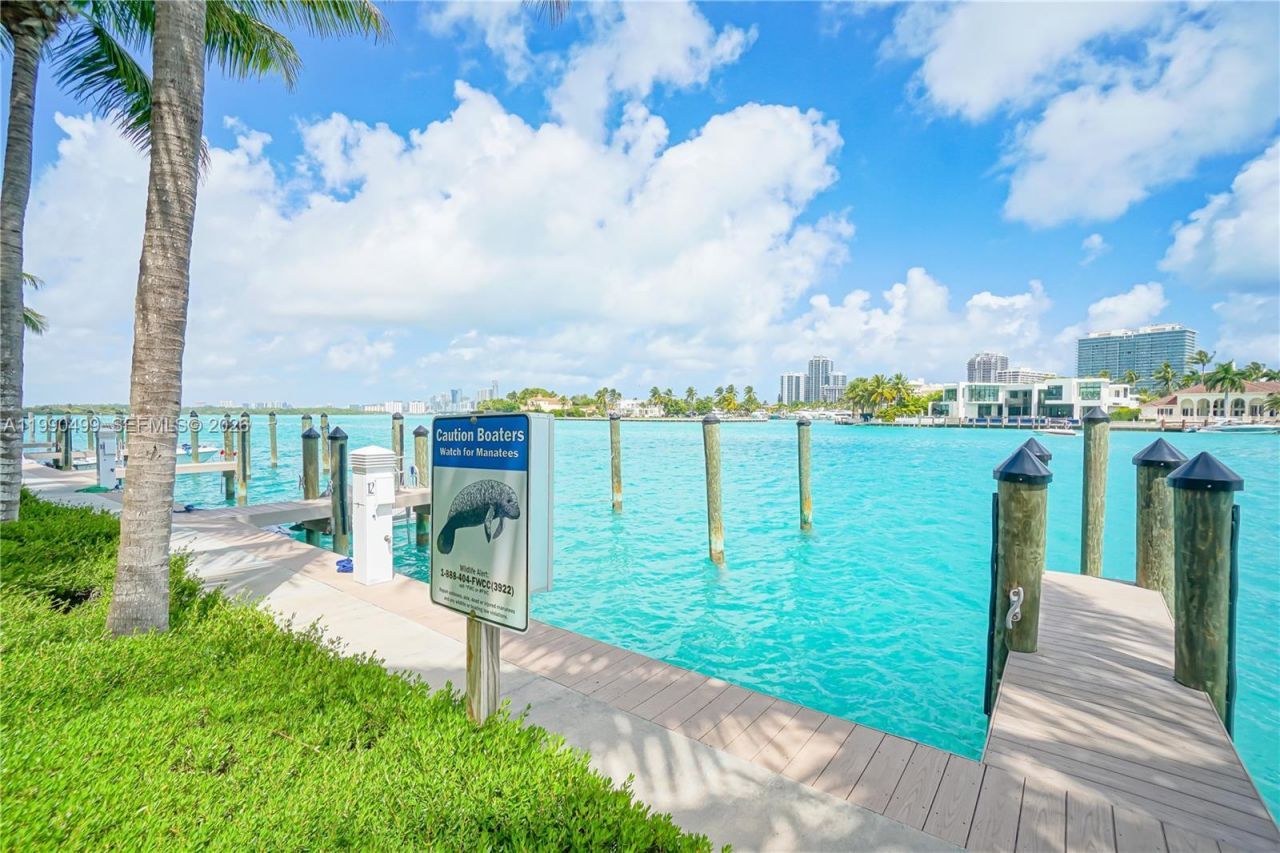 10201 E Bay Harbor Dr , Unit 601, Bay Harbor Islands, FL 33154 Photo