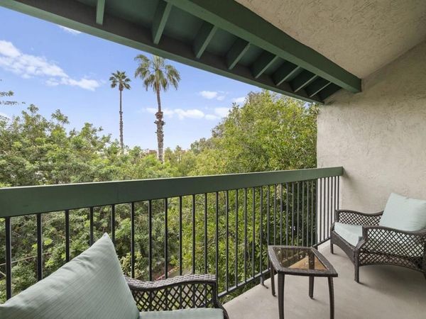 5525 Shasta Lane, Unit 301, La Mesa, CA 91942