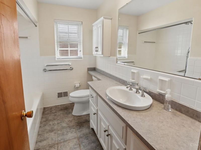 4673 Happiness Way, Cincinnati, OH 45236 Photo 18