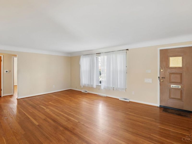 4673 Happiness Way, Cincinnati, OH 45236 Photo 3