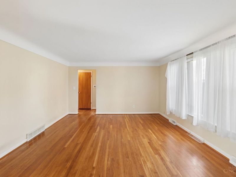 4673 Happiness Way, Cincinnati, OH 45236 Photo 4