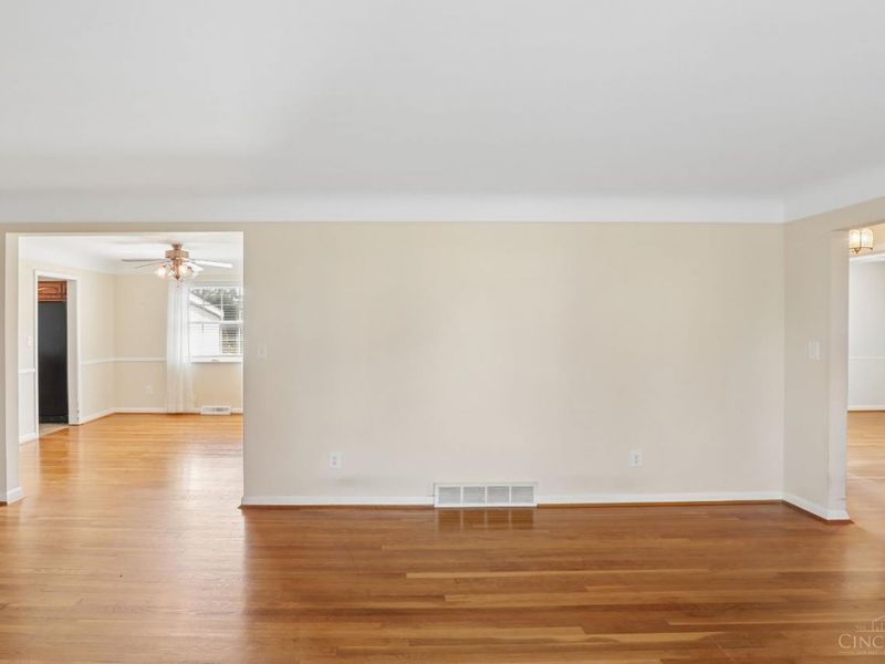 4673 Happiness Way, Cincinnati, OH 45236 Photo 6