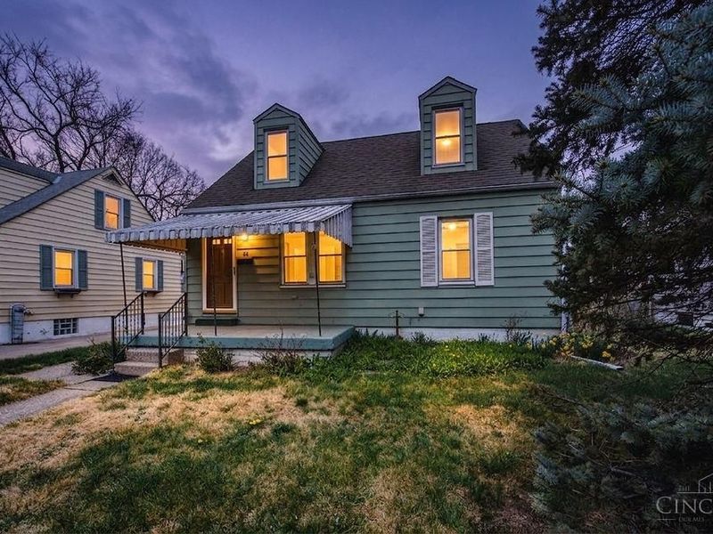 62 Laurel Avenue, Springfield Twp., OH 45216 Photo 2