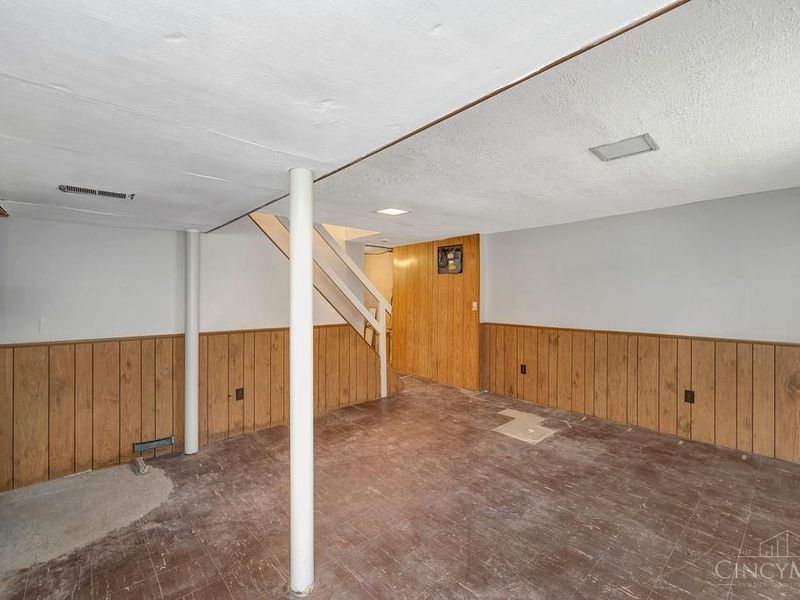 62 Laurel Avenue, Springfield Twp., OH 45216 Photo 28