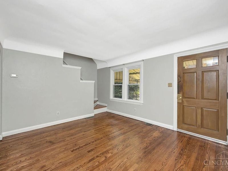 62 Laurel Avenue, Springfield Twp., OH 45216 Photo 8