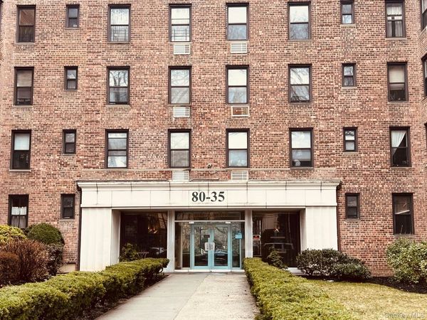 80-35 Springfield Boulevard , Unit 2M, Queens Village, NY 11427