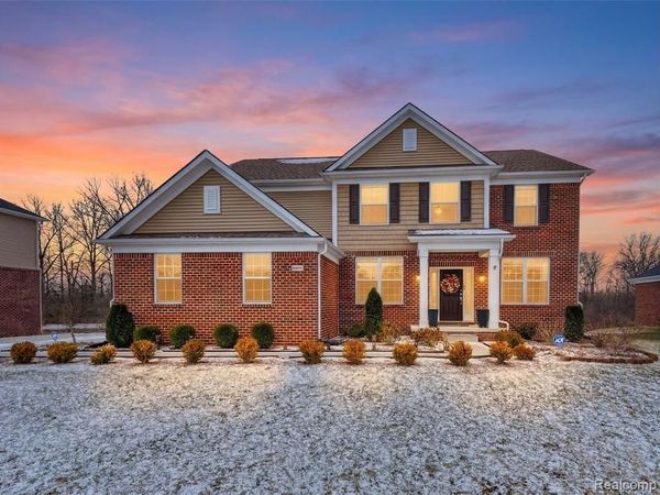 4172 Walcott Drive, Orion Twp, MI 48359