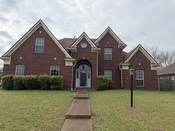 10039 WOODLAND BIRCH DR, Lakeland, TN 38002