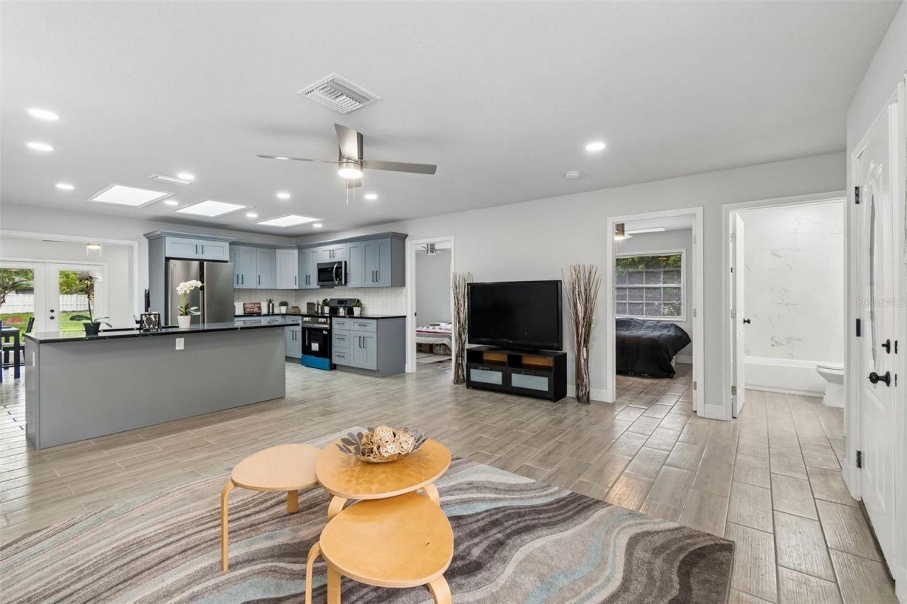 3600 38th Avenue E, Bradenton, FL 34208 Photo